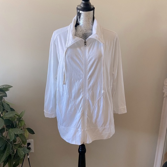WIND RIVER 2X Lightweight Jacket White Womens Plus size. 2X - Picture 2 of 6